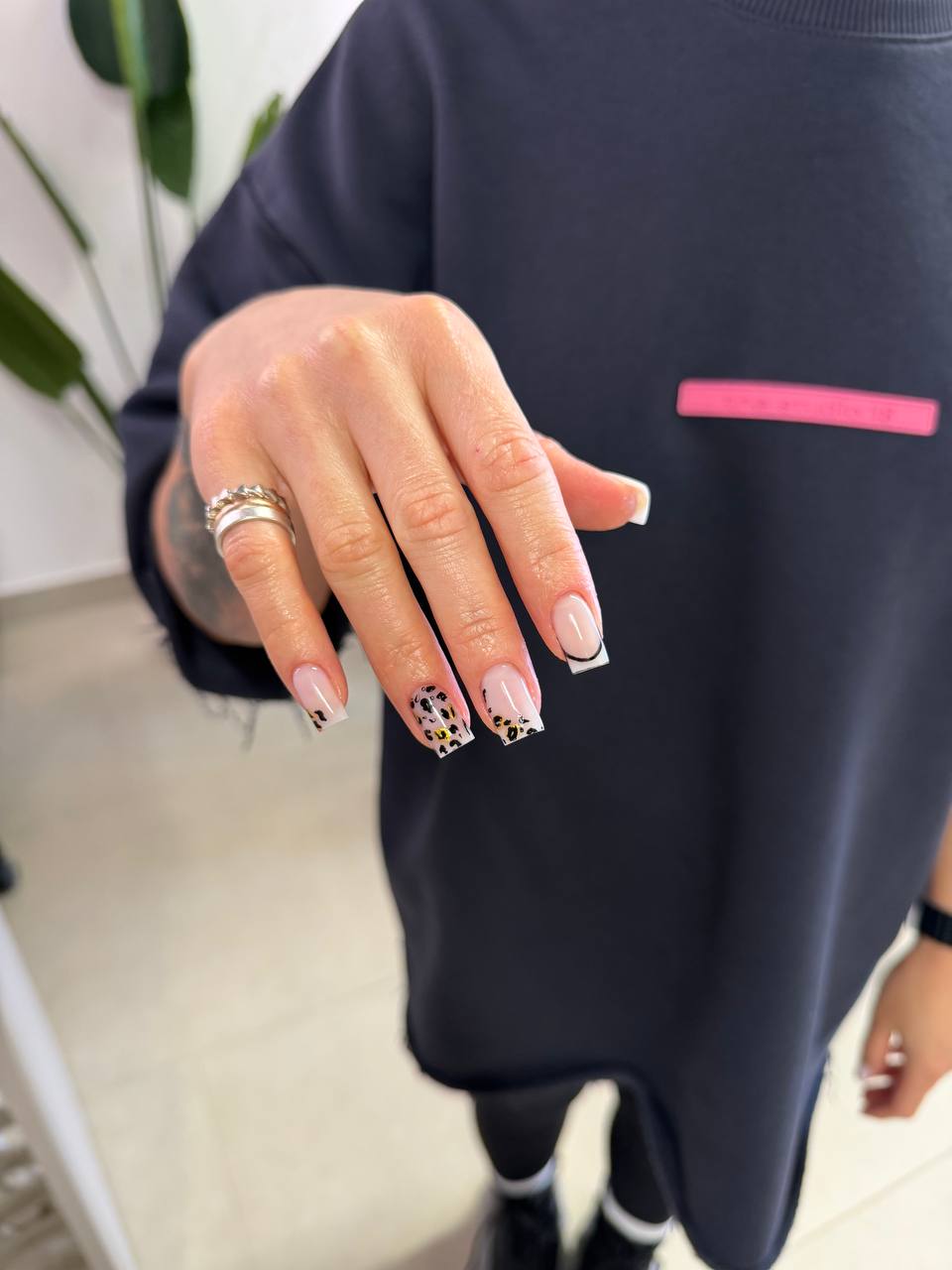 космонавтов екатеринбург маникюр мастер